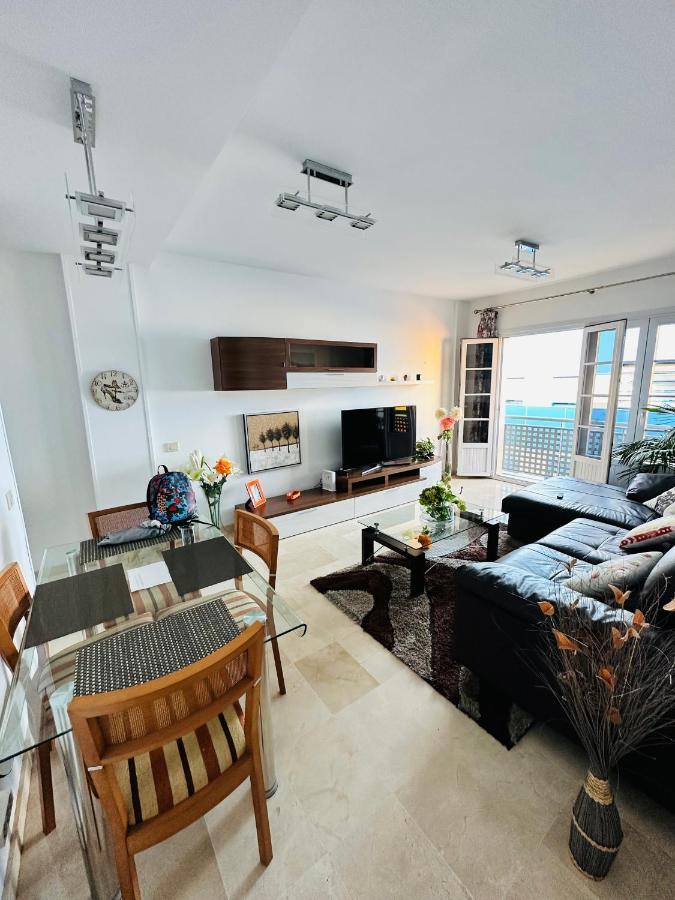 Elena Is A Comfortable And Well Located Flat لاس بالماس دي غران كاناريا المظهر الخارجي الصورة