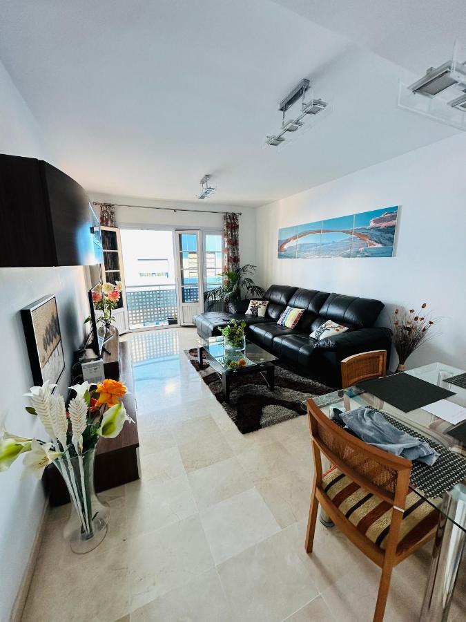 Elena Is A Comfortable And Well Located Flat لاس بالماس دي غران كاناريا المظهر الخارجي الصورة