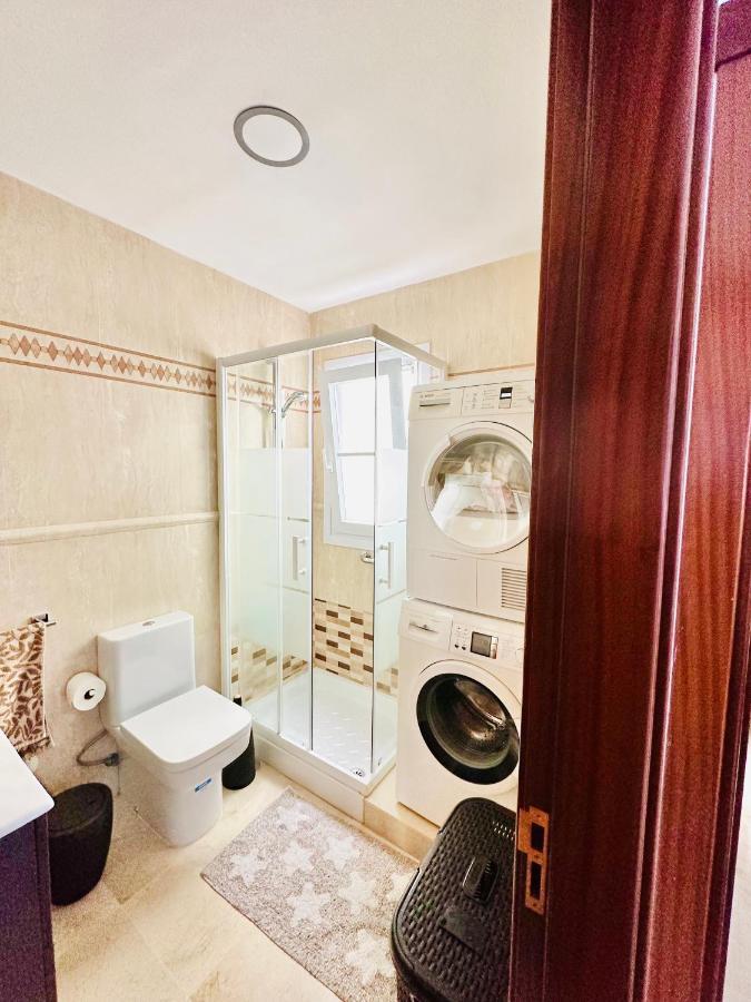 Elena Is A Comfortable And Well Located Flat لاس بالماس دي غران كاناريا المظهر الخارجي الصورة